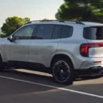 2025 Mercedes-Benz GLB 250+ Elektrisch in Beweging Zilveren Afwerking