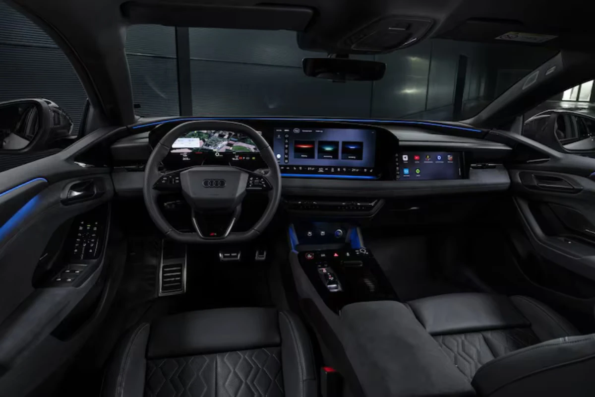 2026 Audi Q6 e-tron Interieur - Compleet Dashboard en MMI Display Systeem