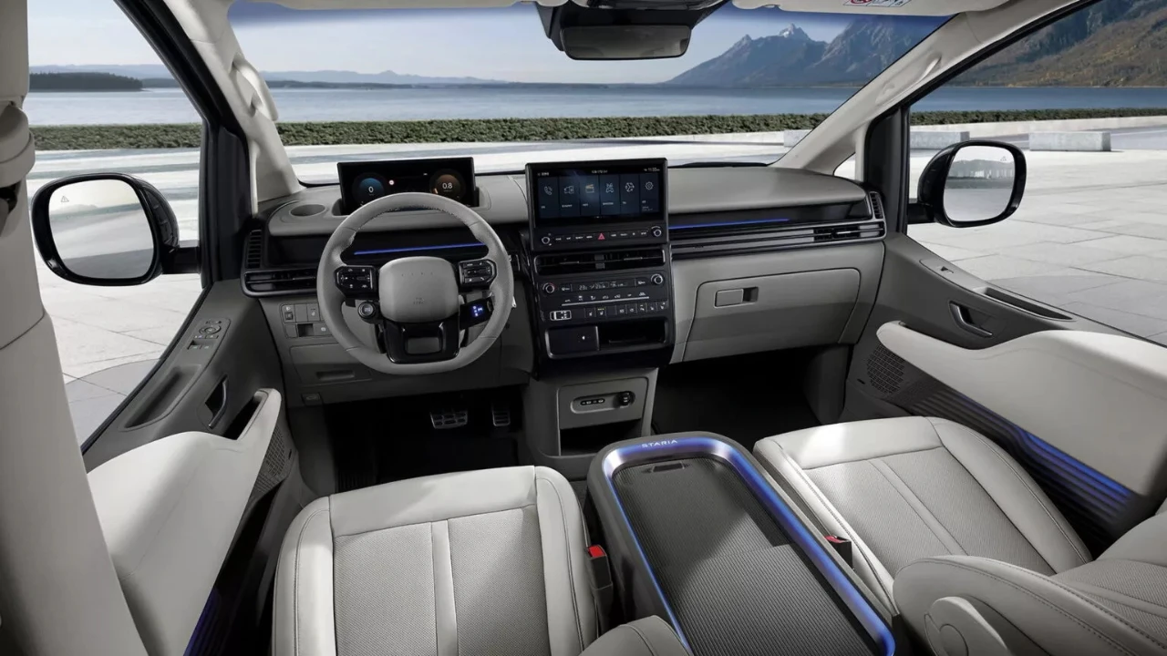 2026 Hyundai Staria Premium Interieur met Dubbele 12,3-Inch Digitale Schermen