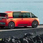 Citroën Elo Concept Geparkeerd Natuurlijke Omgeving Met Panoramische Ramen