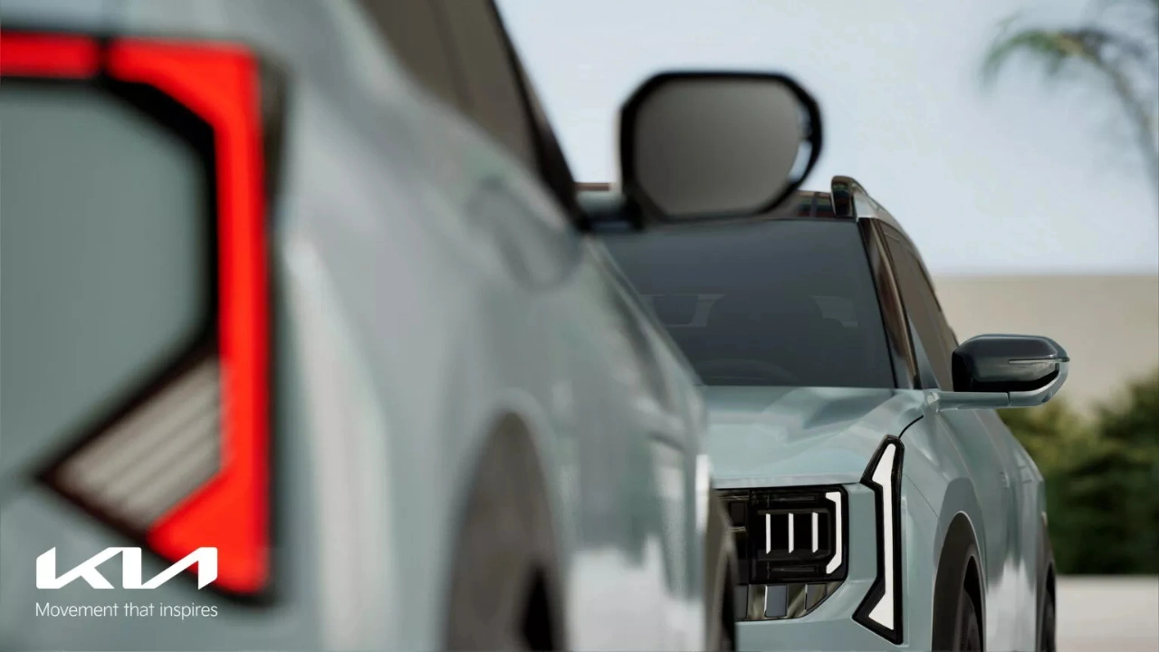 Kia Seltos 2026 Voorste Zijpaneel met Zwevende Daklijn Effect