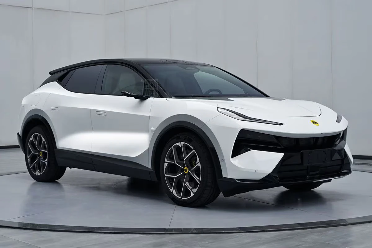 Lotus For Me 952 PK Plug-in Hybride SUV Vooraanzicht 2026