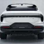 Lotus For Me Plug-in Hybride Achterdesign met Actieve Spoiler 2026