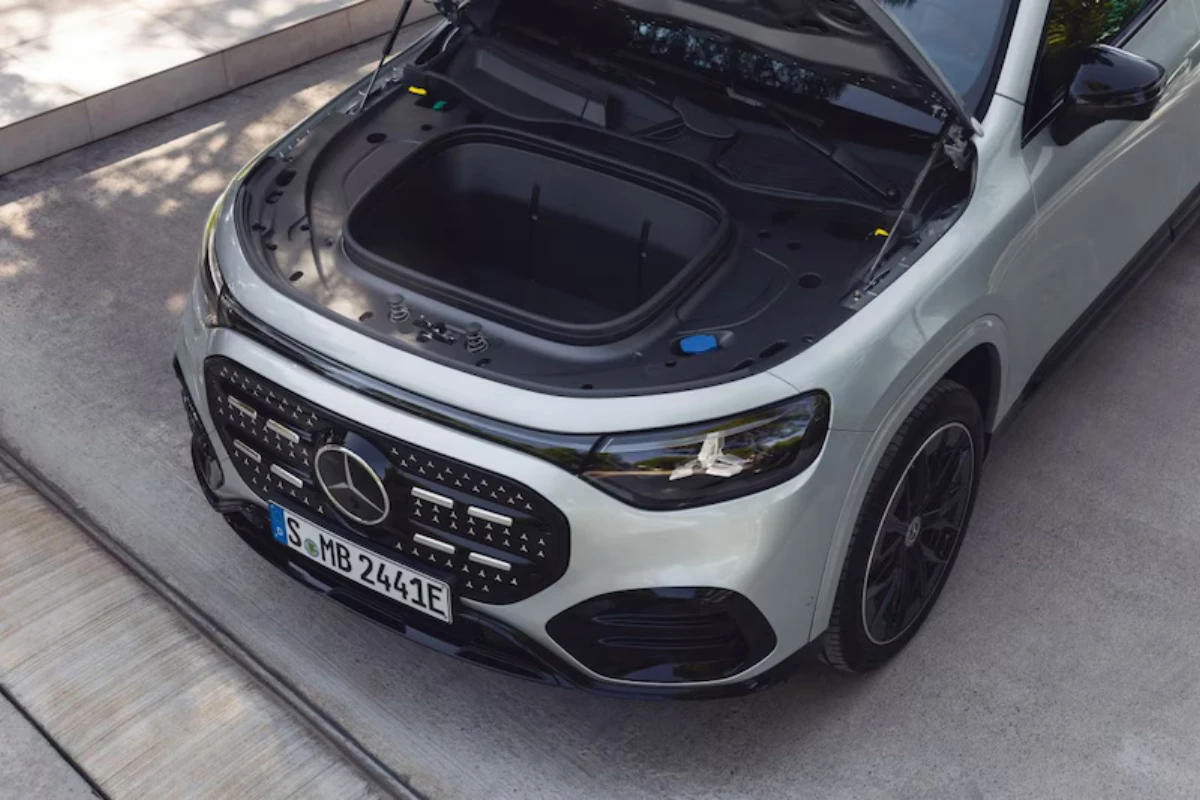 Mercedes-Benz GLB Elektrisch Bagageruimte Voorin Opbergvak