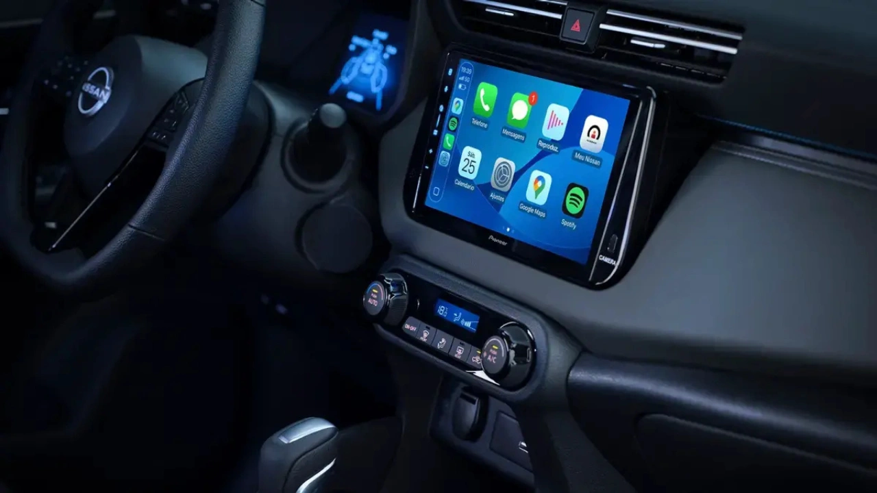 Nissan Kait 2025 Modern Touchscreen Infotainment Systeem Detail