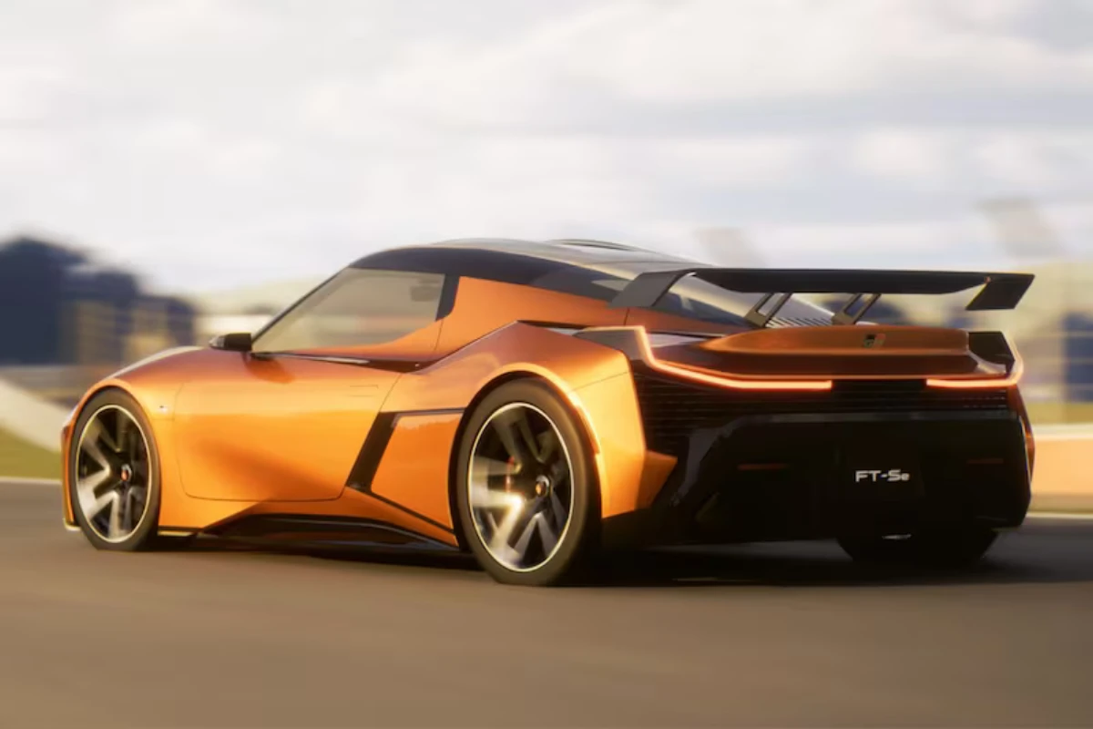 Toyota FT-Se Concept Achteraanzicht Driekwart met Circuitvleugel