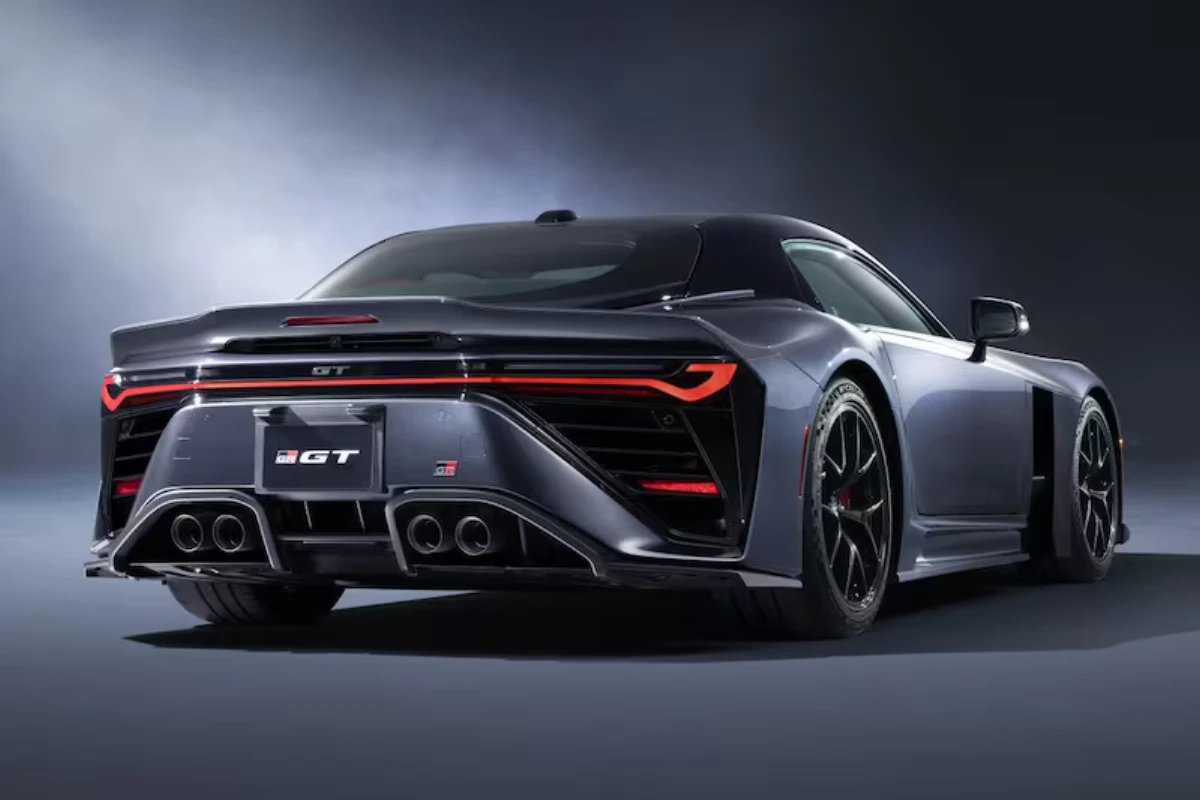 Toyota GR GT Achter Driekwart Hoek Detail