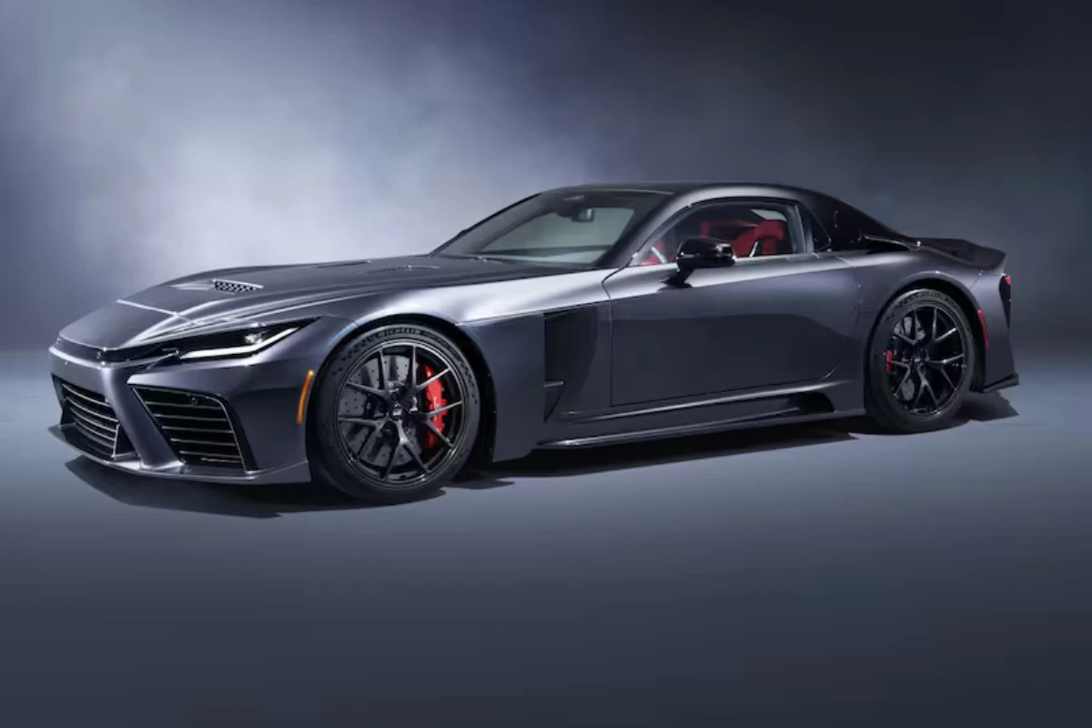 Toyota GR GT Voor Driekwart Hoek Studio Opname