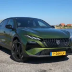 2026 Peugeot 408 — Gedurfd nieuw front