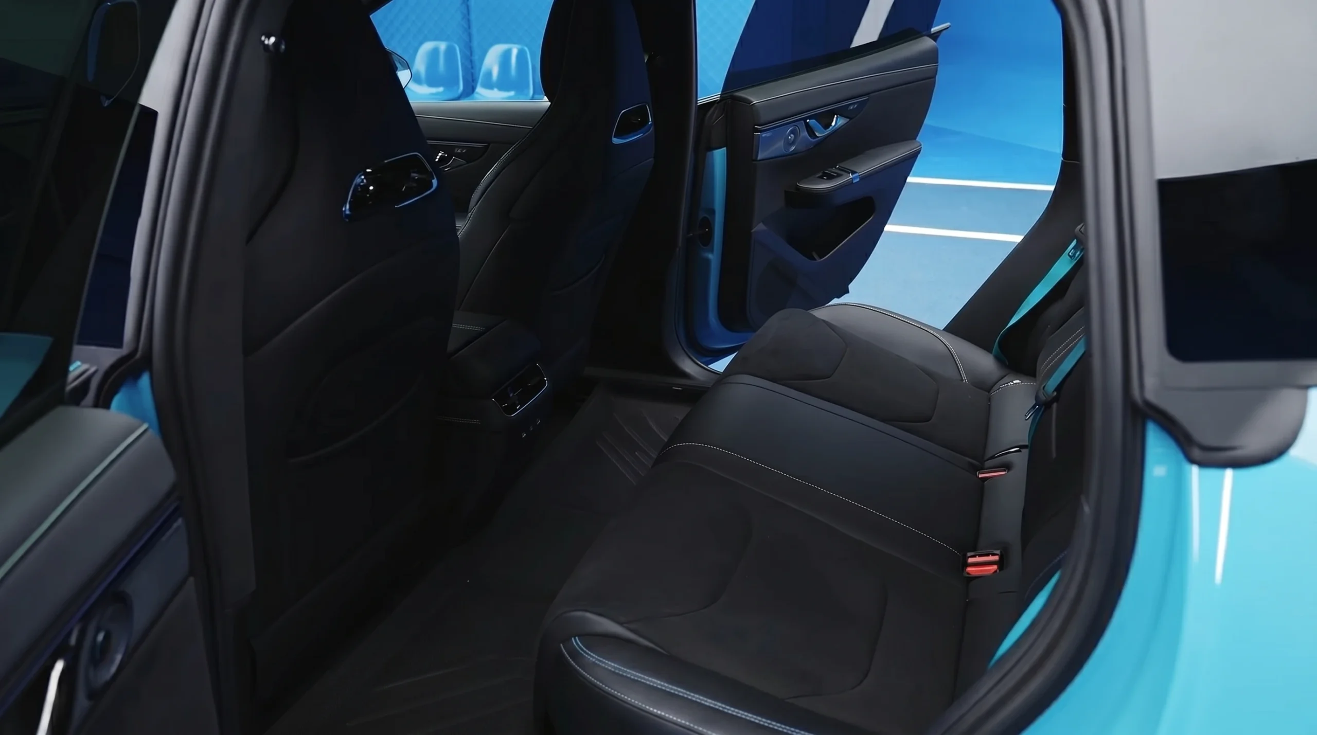Lynk & Co 07 GT Achterruimte