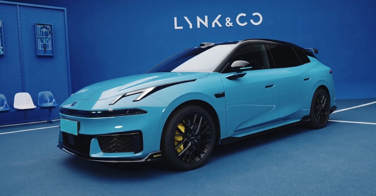 Lynk & Co 07 GT