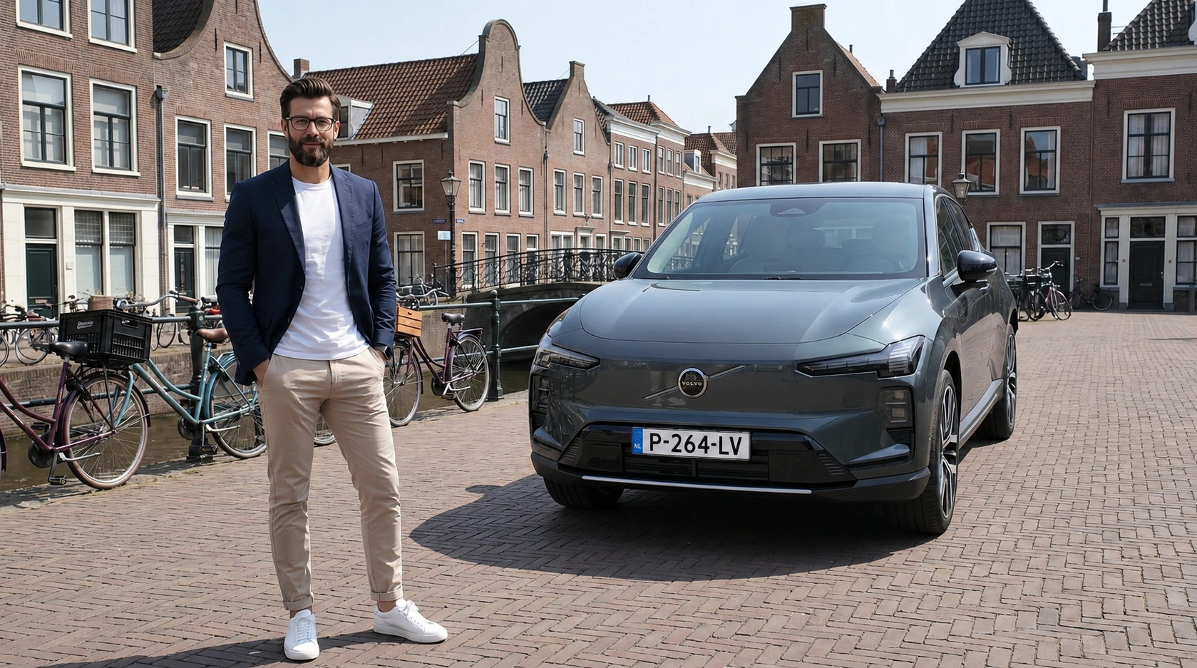 Volvo EX60 — Eerste Indrukken vanaf de Hollandse Straten